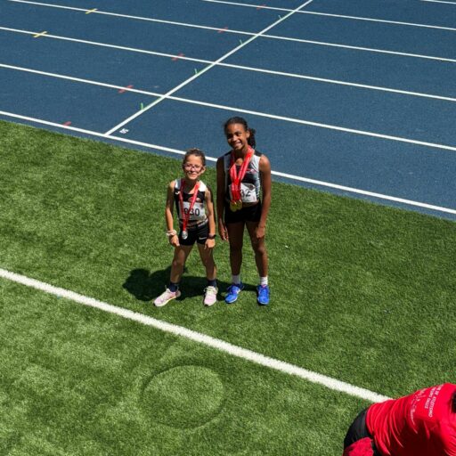 Alba Abellan y Mary Iheme